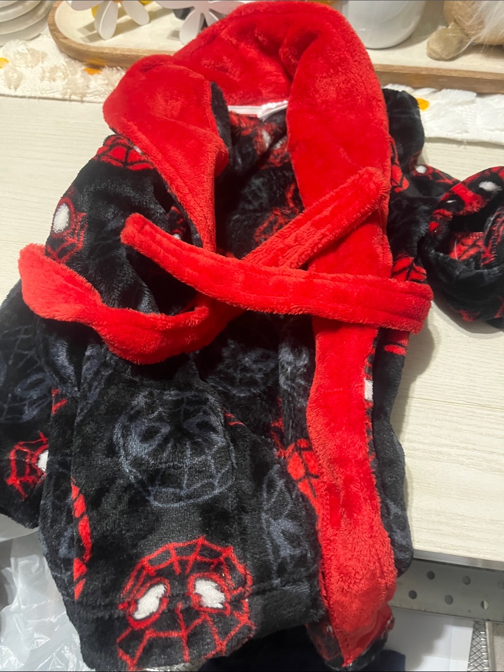 Black & Red Spiderweb Plush Robe